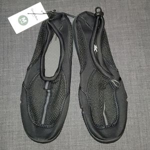 Swim shoes
